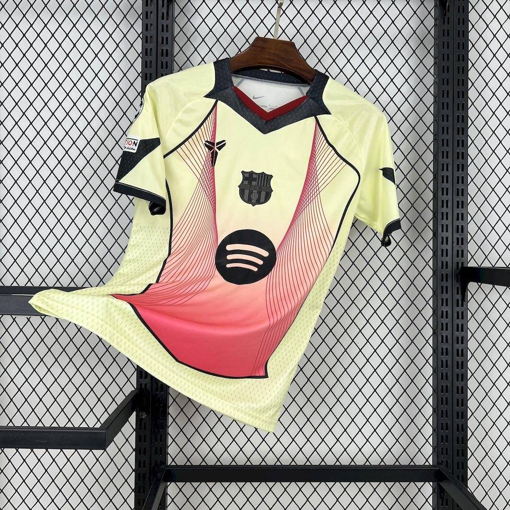 Camiseta FC Barcelona edición especial talla niño